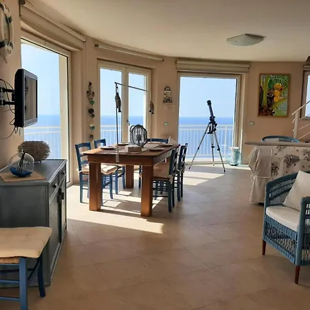 Villa Infinity