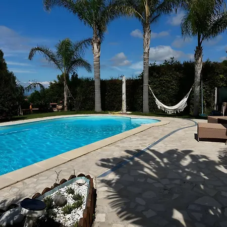 Villa Infinity